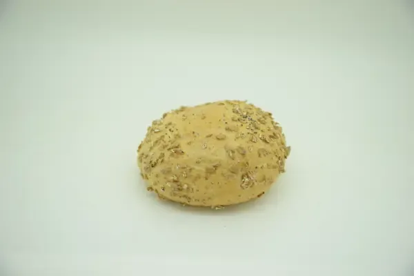 Krokant rond bruin met zaadjes